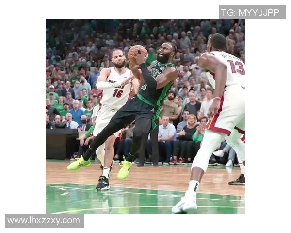 热火与凯尔特人在线对决精彩回顾及赛后分析